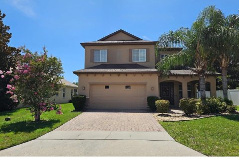 House in Clermont, Florida 4 bedrooms, 240.34 sq.m. № 1824542 - photo 2