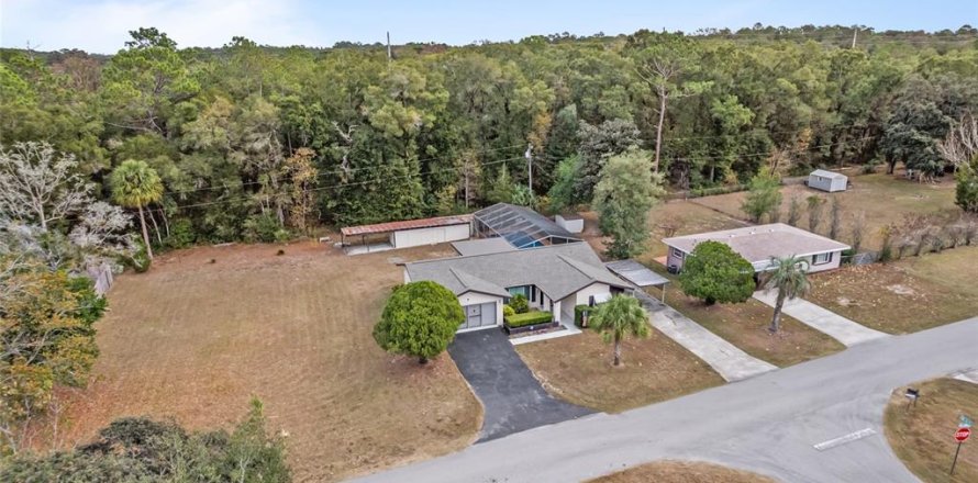 Villa ou maison à Dunnellon, Floride 2 chambres, 116.03 m2 № 2206818