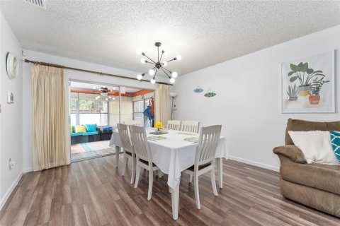 Villa ou maison à vendre à Dunnellon, Floride: 2 chambres, 116.03 m2 № 2206818 - photo 12