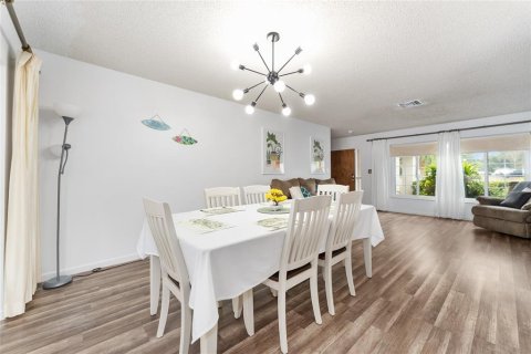 Villa ou maison à vendre à Dunnellon, Floride: 2 chambres, 116.03 m2 № 2206818 - photo 14