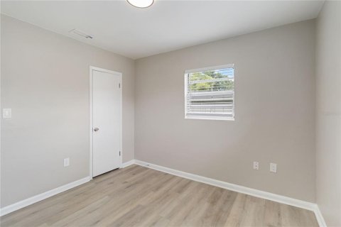 House in Orlando, Florida 3 bedrooms, 93.65 sq.m. № 1816599 - photo 19