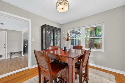 Casa en venta en Orlando, Florida, 3 dormitorios, 182.65 m2 № 1907713 - foto 17