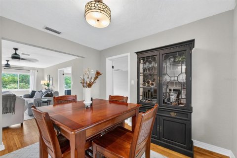 Casa en venta en Orlando, Florida, 3 dormitorios, 182.65 m2 № 1907713 - foto 18