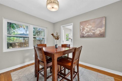 Casa en venta en Orlando, Florida, 3 dormitorios, 182.65 m2 № 1907713 - foto 16
