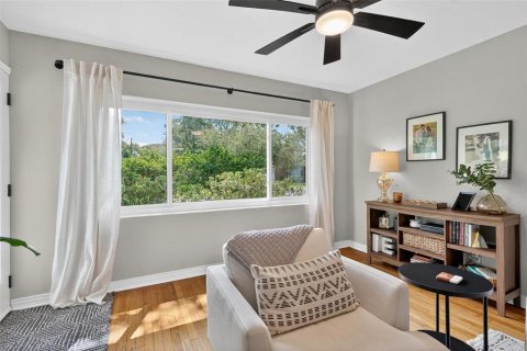 Casa en venta en Orlando, Florida, 3 dormitorios, 182.65 m2 № 1907713 - foto 10