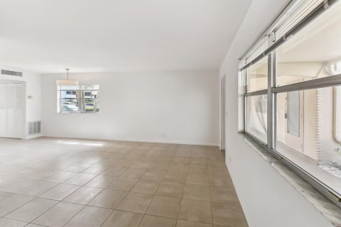 Copropriété à vendre à Delray Beach, Floride: 1 chambre, 66.89 m2 № 2254316 - photo 7