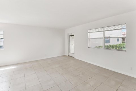Copropriété à vendre à Delray Beach, Floride: 1 chambre, 66.89 m2 № 2254316 - photo 8