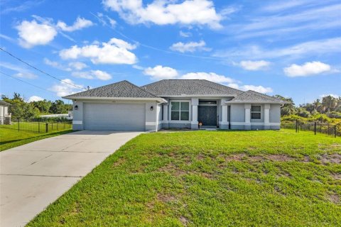 Casa en venta en North Port, Florida, 3 dormitorios, 167.04 m2 № 2220270 - foto 3