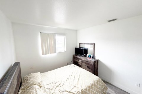 Townhouse in Pompano Beach, Florida 3 bedrooms, 120.31 sq.m. № 2182992 - photo 17