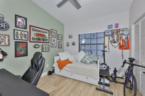 Copropriété à vendre à Seminole, Floride: 2 chambres, 91.04 m2 № 2148282 - photo 18