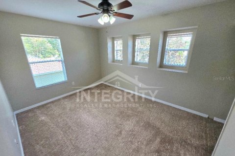 Casa en alquiler en Land O' Lakes, Florida, 4 dormitorios, 195.37 m2 № 1882888 - foto 18