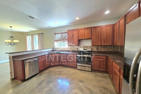 Casa en alquiler en Land O' Lakes, Florida, 4 dormitorios, 195.37 m2 № 1882888 - foto 10