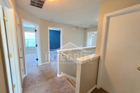 Casa en alquiler en Land O' Lakes, Florida, 4 dormitorios, 195.37 m2 № 1882888 - foto 30
