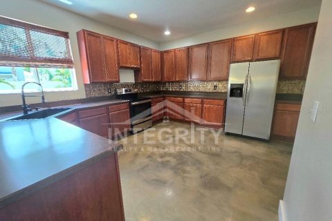 Casa en alquiler en Land O' Lakes, Florida, 4 dormitorios, 195.37 m2 № 1882888 - foto 8