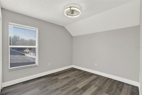 House in Davenport, Florida 4 bedrooms, 151.9 sq.m. № 1876048 - photo 29