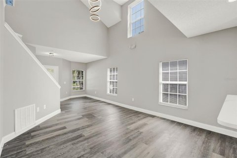 House in Davenport, Florida 4 bedrooms, 151.9 sq.m. № 1876048 - photo 7