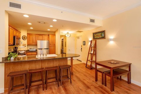 Condo in Four Corners, Florida, 3 bedrooms  № 2204718 - photo 5