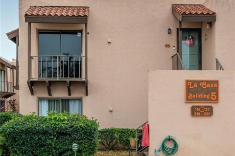 Condominio en venta en Lake Wales, Florida, 2 dormitorios, 104.05 m2 № 1048918 - foto 2