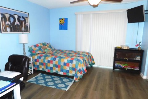 Condominio en venta en Lake Wales, Florida, 2 dormitorios, 104.05 m2 № 1048918 - foto 20
