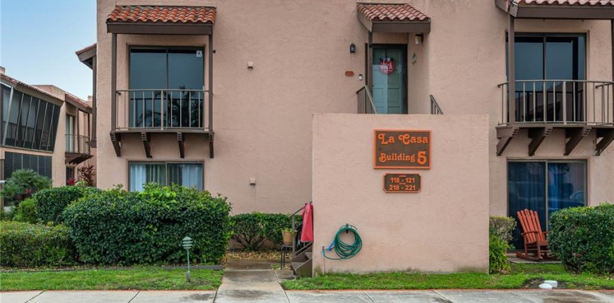 Condominio en Lake Wales, Florida, 2 dormitorios  № 1048918
