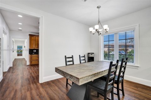 Villa ou maison à vendre à Stuart, Floride: 4 chambres, 188.31 m2 № 2070824 - photo 15
