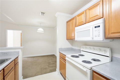 Condominio en alquiler en Tampa, Florida, 2 dormitorios, 105.26 m2 № 2105475 - foto 10