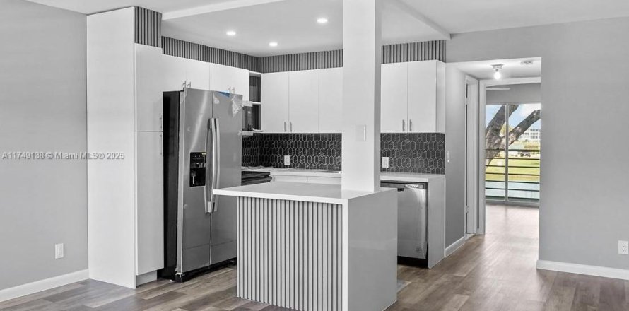 Studio à Condo à Boca Raton, Floride  № 1705826