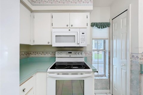 Купить виллу или дом в Лисбург, Флорида 5 комнат, 163.23м2, № 1913749 - фото 16