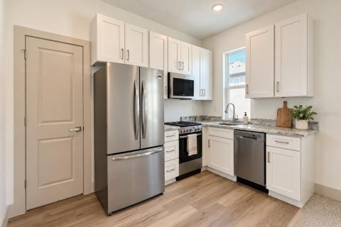 Villa ou maison à louer à Orlando, Floride: 1 chambre, 72.37 m2 № 2415112 - photo 7