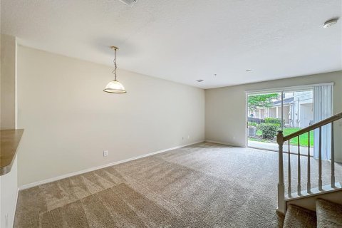Condo in Orlando, Florida, 3 bedrooms  № 1771787 - photo 13