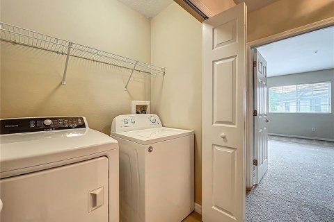 Condo in Orlando, Florida, 3 bedrooms  № 1771787 - photo 27