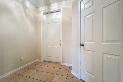 Condo in Orlando, Florida, 3 bedrooms  № 1771787 - photo 11