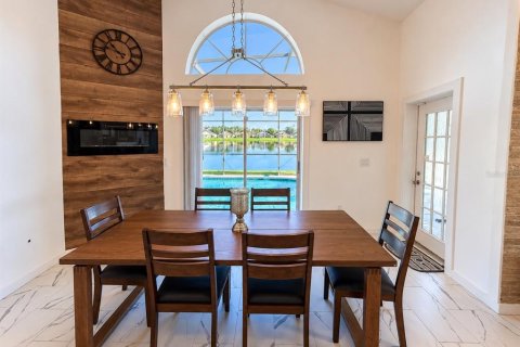 Villa ou maison à louer à Kissimmee, Floride: 3 chambres, 139.26 m2 № 2427234 - photo 11