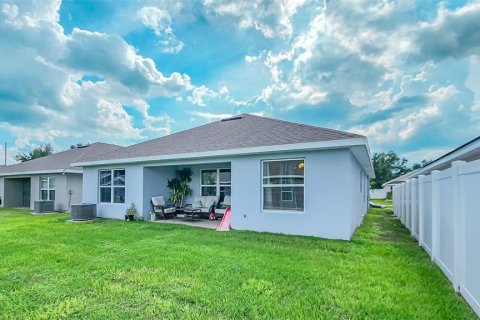 Casa en venta en Winter Haven, Florida, 3 dormitorios, 143.35 m2 № 1894218 - foto 18