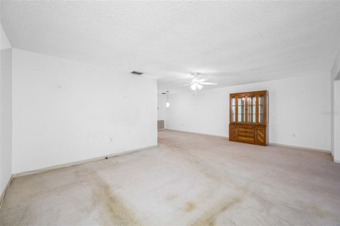 Condo in Saint Petersburg, Florida, 1 bedroom  № 1804683 - photo 21