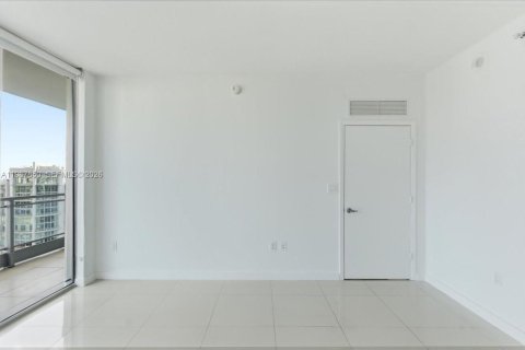 Condominio en venta en Miami, Florida, 2 dormitorios, 104.14 m2 № 2029903 - foto 17