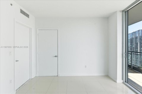 Condominio en venta en Miami, Florida, 2 dormitorios, 104.14 m2 № 2029903 - foto 24