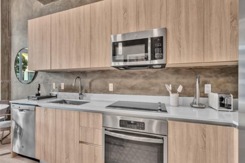 Copropriété à vendre à Miami, Floride: 1 chambre, 69.03 m2 № 2088880 - photo 11