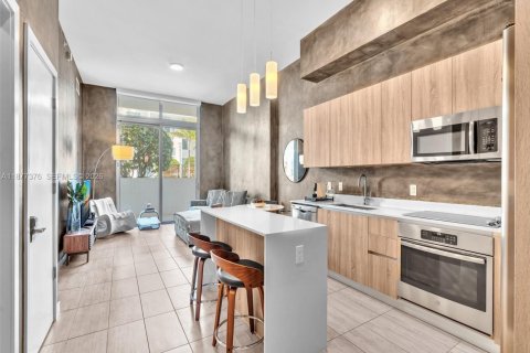 Copropriété à vendre à Miami, Floride: 1 chambre, 69.03 m2 № 2088880 - photo 4