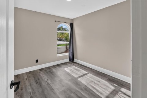 House in Palm City, Florida 4 bedrooms, 204.29 sq.m. № 2344230 - photo 24