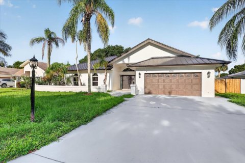 House in Palm City, Florida 4 bedrooms, 204.29 sq.m. № 2344230 - photo 7