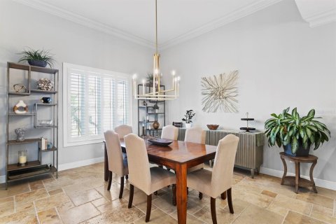 Casa en venta en Saint Petersburg, Florida, 4 dormitorios, 318.19 m2 № 1548573 - foto 5