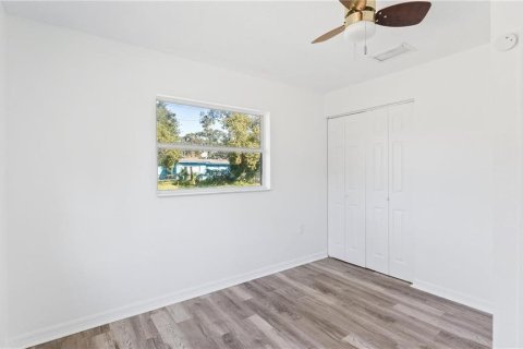 House in Orlando, Florida 3 bedrooms, 84.17 sq.m. № 2236718 - photo 16