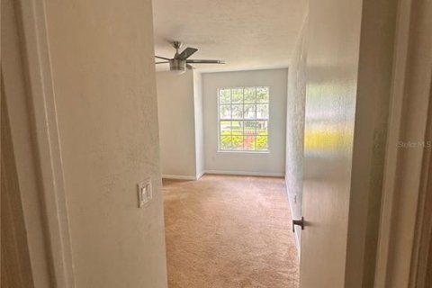 Touwnhouse à louer à Gainesville, Floride: 3 chambres, 119.84 m2 № 2413991 - photo 8