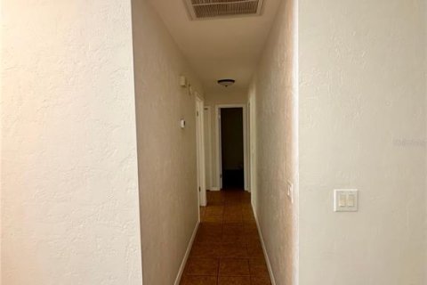 Touwnhouse à louer à Gainesville, Floride: 3 chambres, 119.84 m2 № 2413991 - photo 7