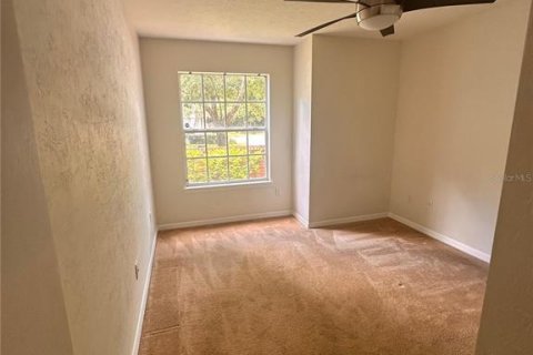 Touwnhouse à louer à Gainesville, Floride: 3 chambres, 119.84 m2 № 2413991 - photo 11