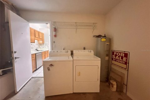 Touwnhouse à louer à Gainesville, Floride: 3 chambres, 119.84 m2 № 2413991 - photo 16