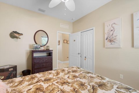 House in Bradenton, Florida 3 bedrooms, 167.69 sq.m. № 1732648 - photo 11