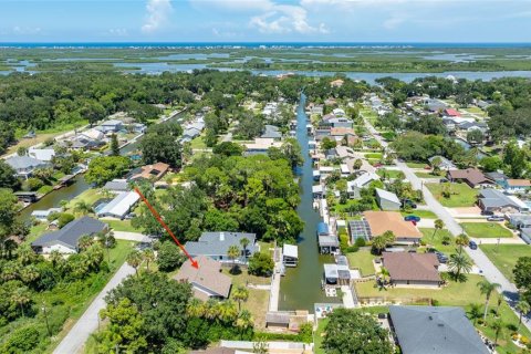 House in Edgewater, Florida 3 bedrooms, 165.55 sq.m. № 1847556 - photo 3