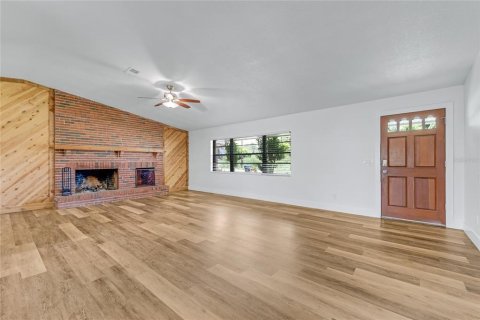 House in Edgewater, Florida 3 bedrooms, 165.55 sq.m. № 1847556 - photo 15